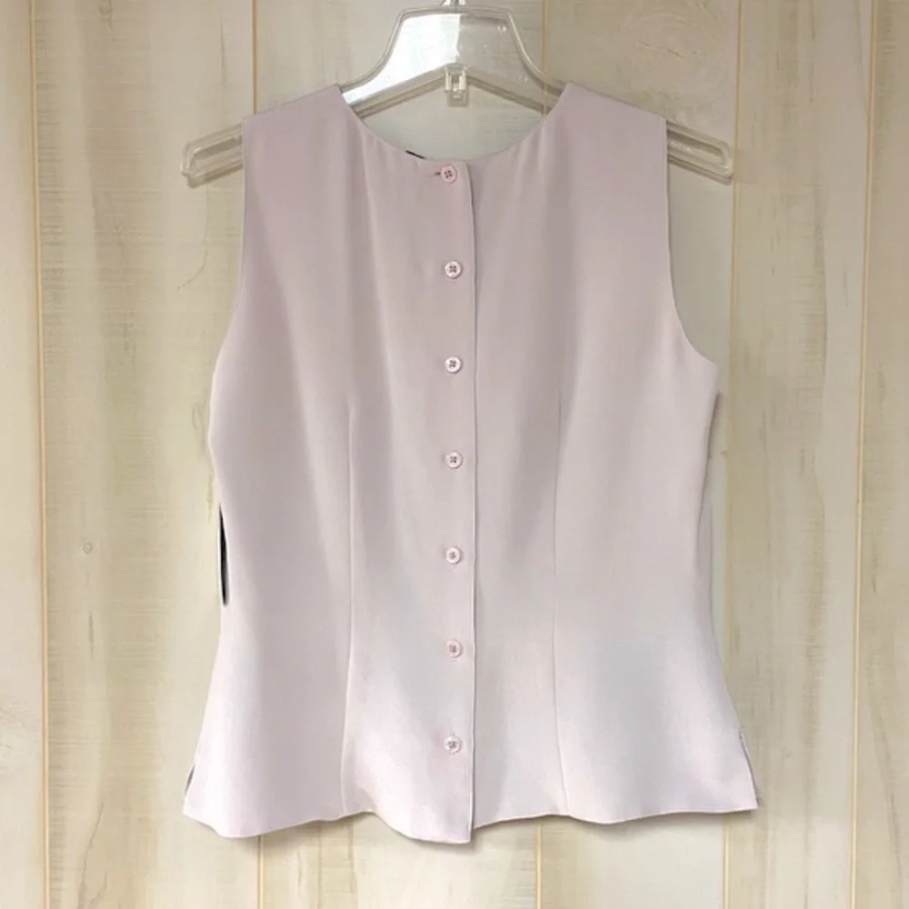 NWT Dana Buchman Light Grey Silk Sleeveless Button Back Blouse Sz 10 - Picture 2 of 7